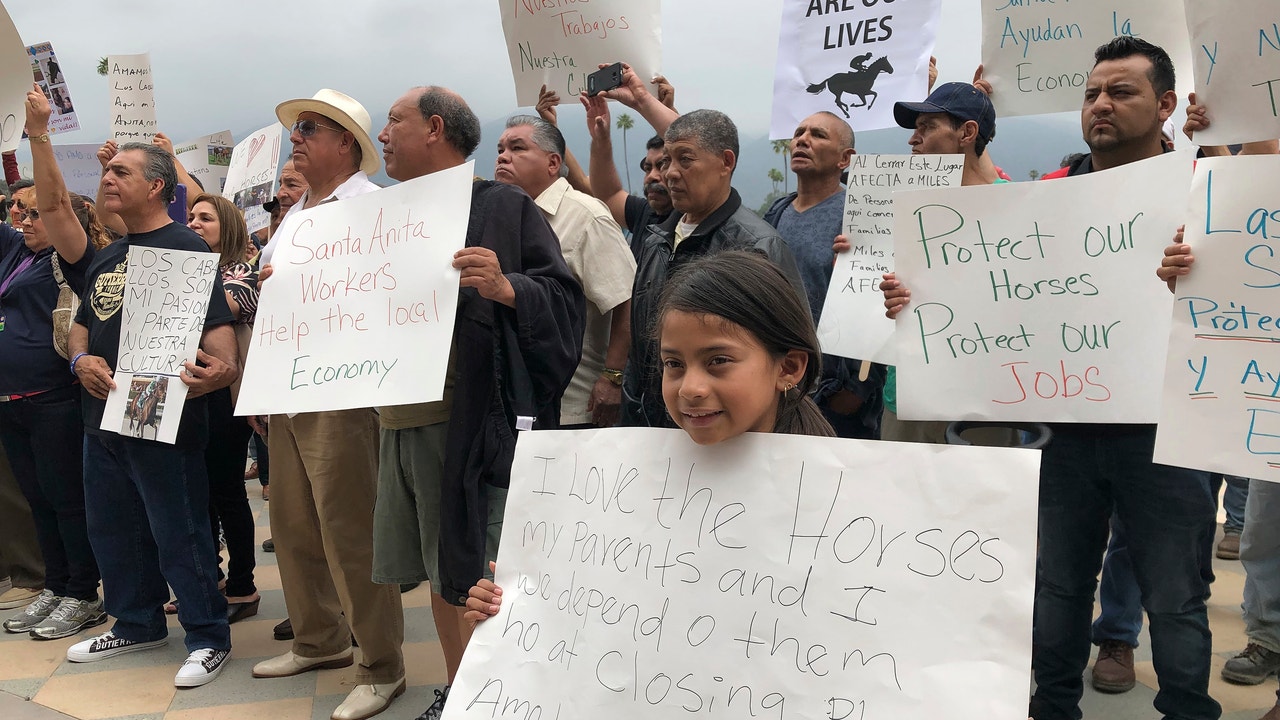 Workers urge legislators to keep Santa Anita open